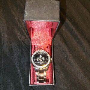 Bke Watch Rhinestones Fleur De Lis Needs Battery Buckle